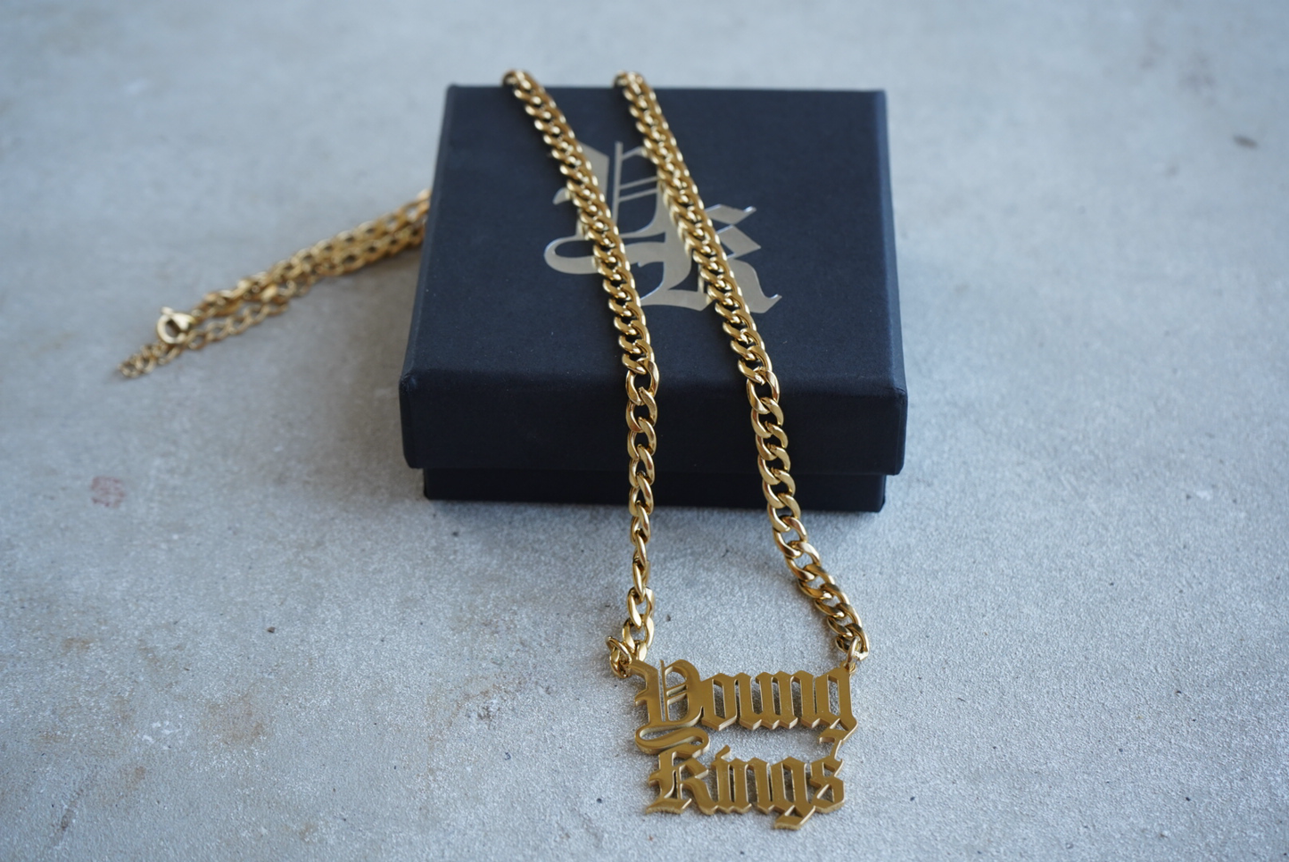 YOUNG KINGS SIGNATURE CHAIN - GOLD